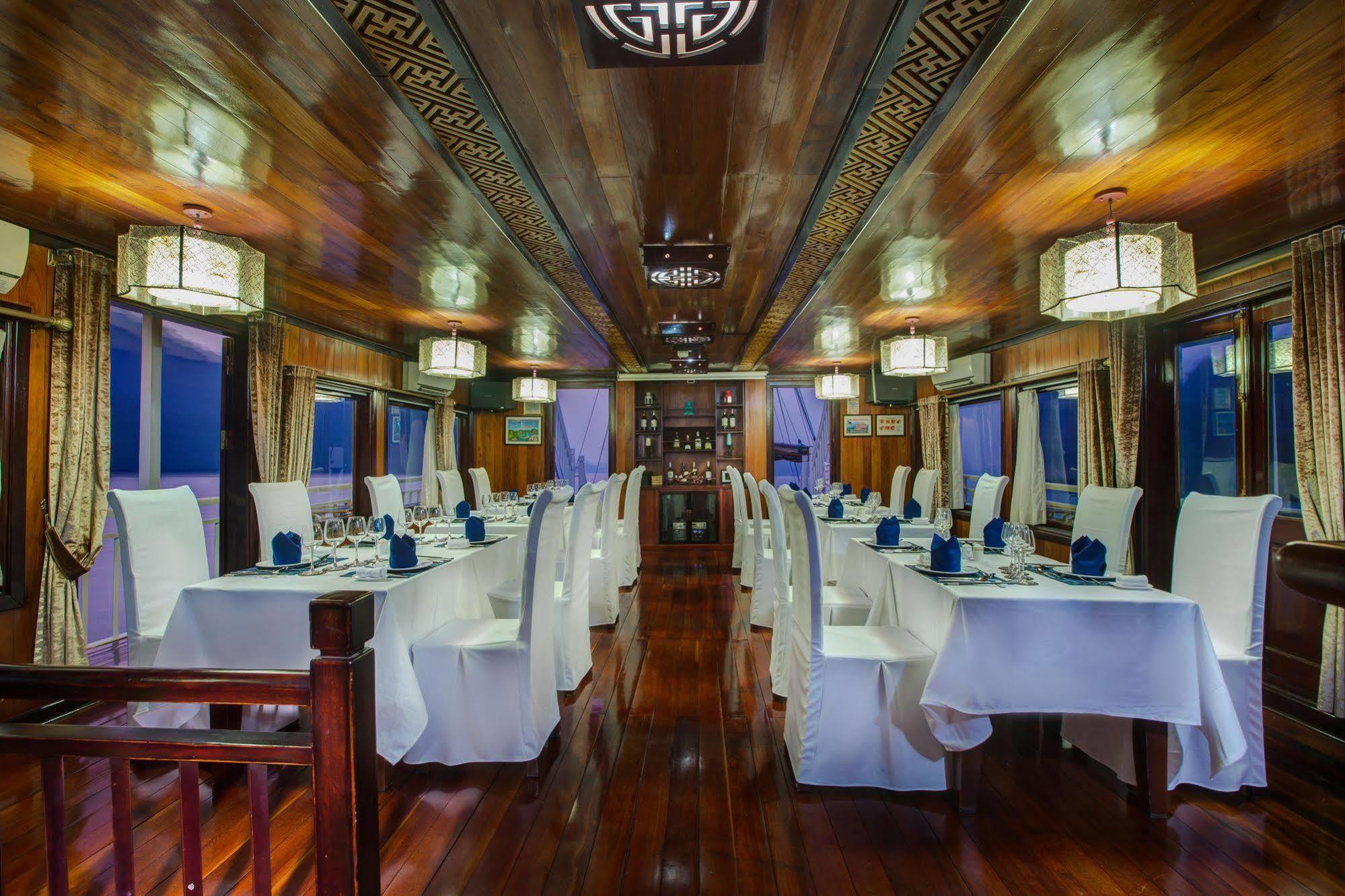 Hotel Flamingo Luxury Cruises Ha Long Esterno foto