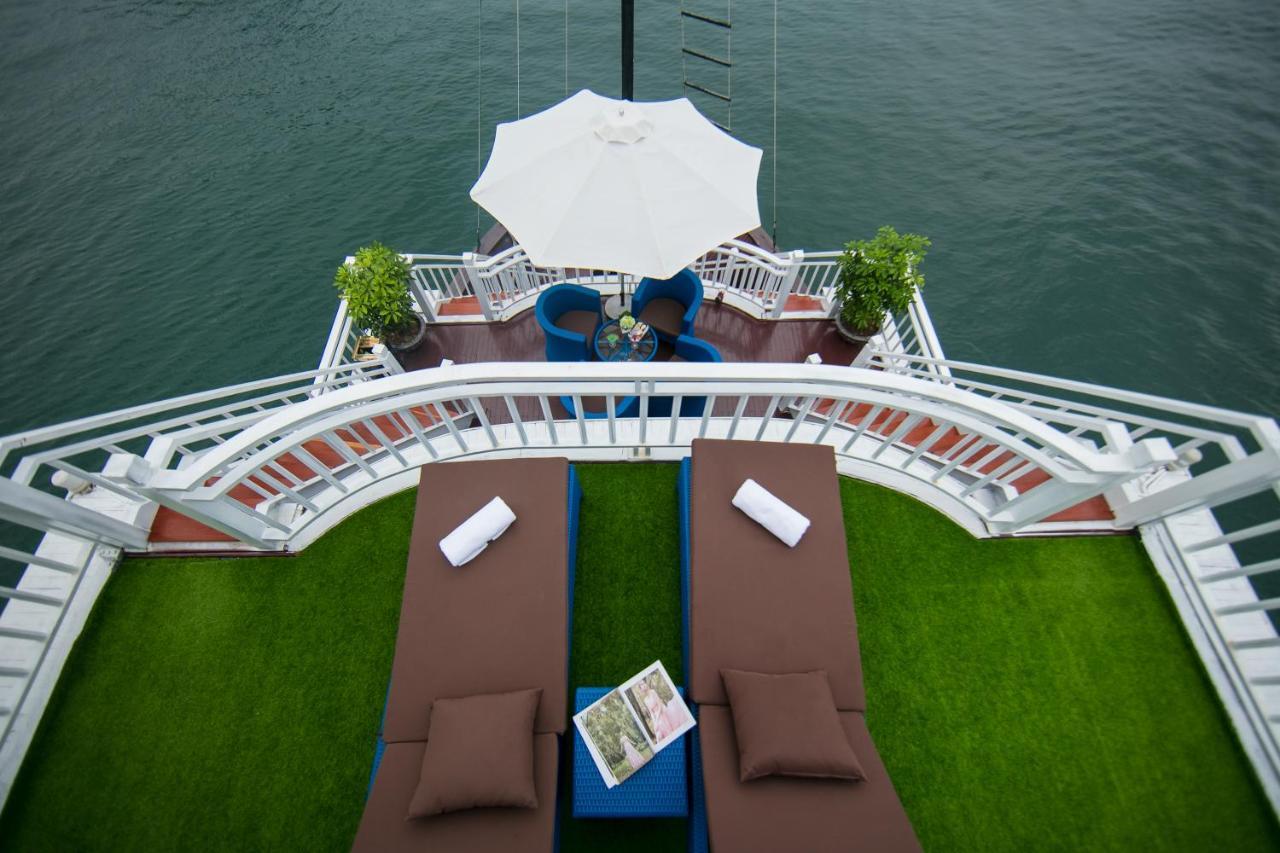 Hotel Flamingo Luxury Cruises Ha Long Esterno foto
