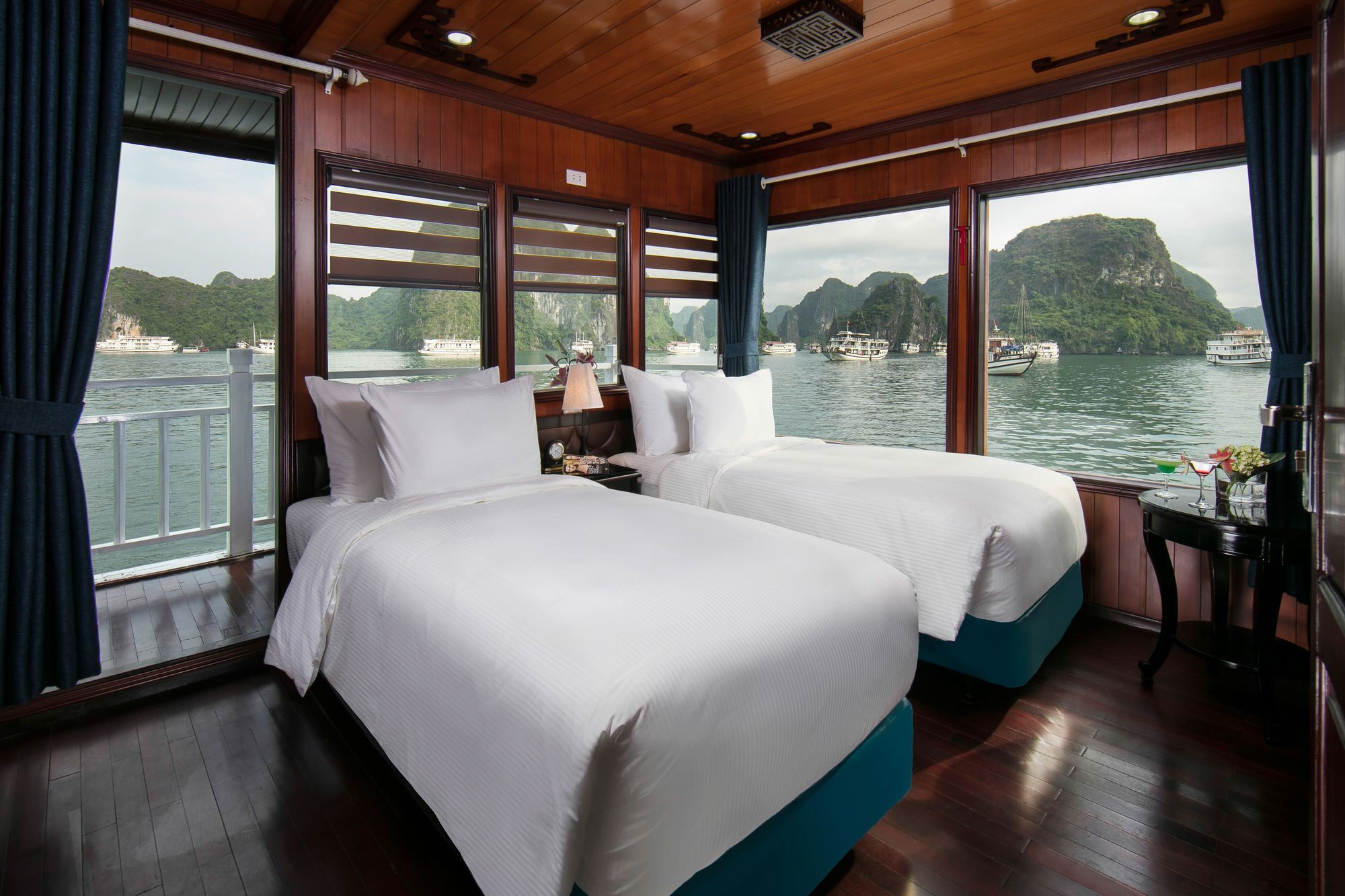 Hotel Flamingo Luxury Cruises Ha Long Esterno foto